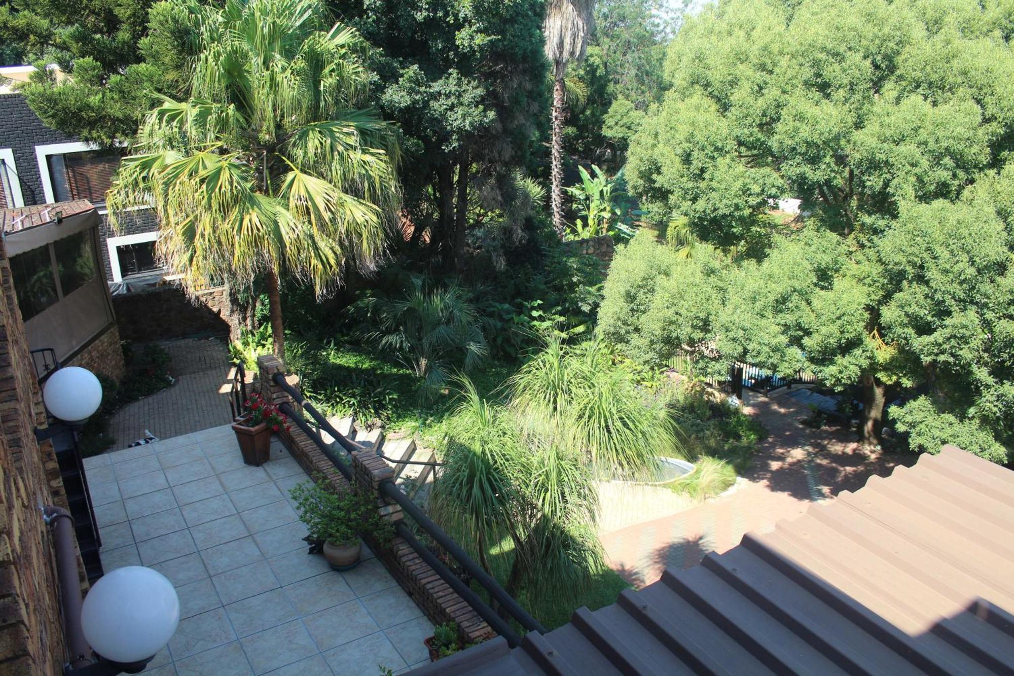 Belle Vue Guesthouse Hartbeespoort Extérieur photo