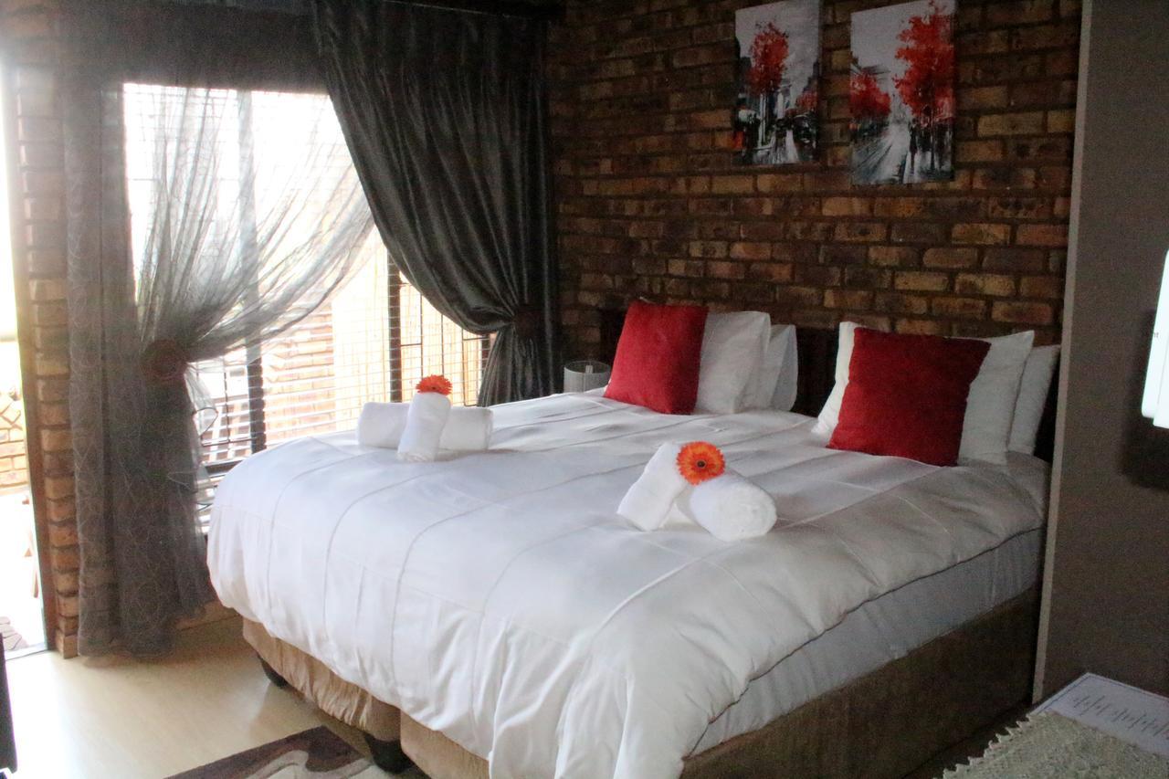 Belle Vue Guesthouse Hartbeespoort Extérieur photo