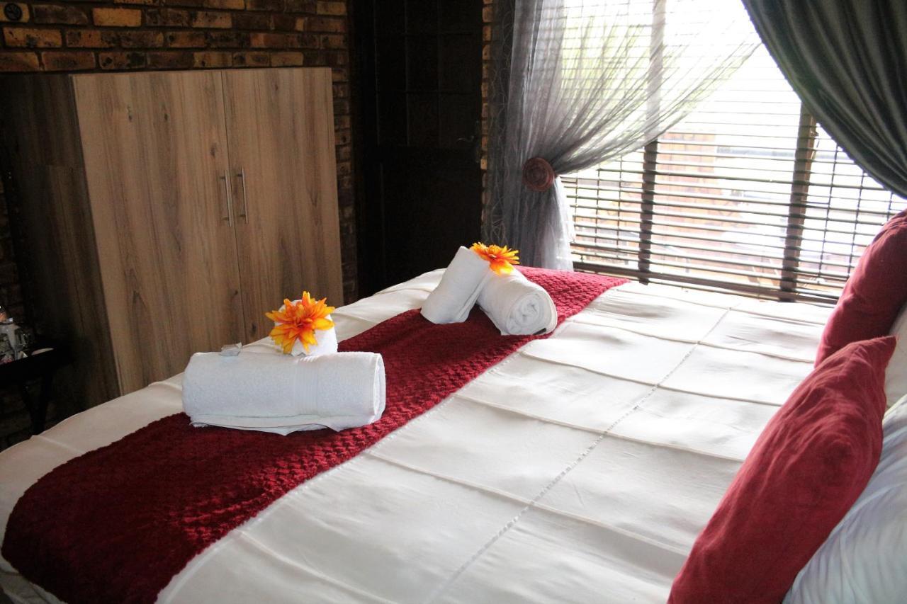 Belle Vue Guesthouse Hartbeespoort Extérieur photo