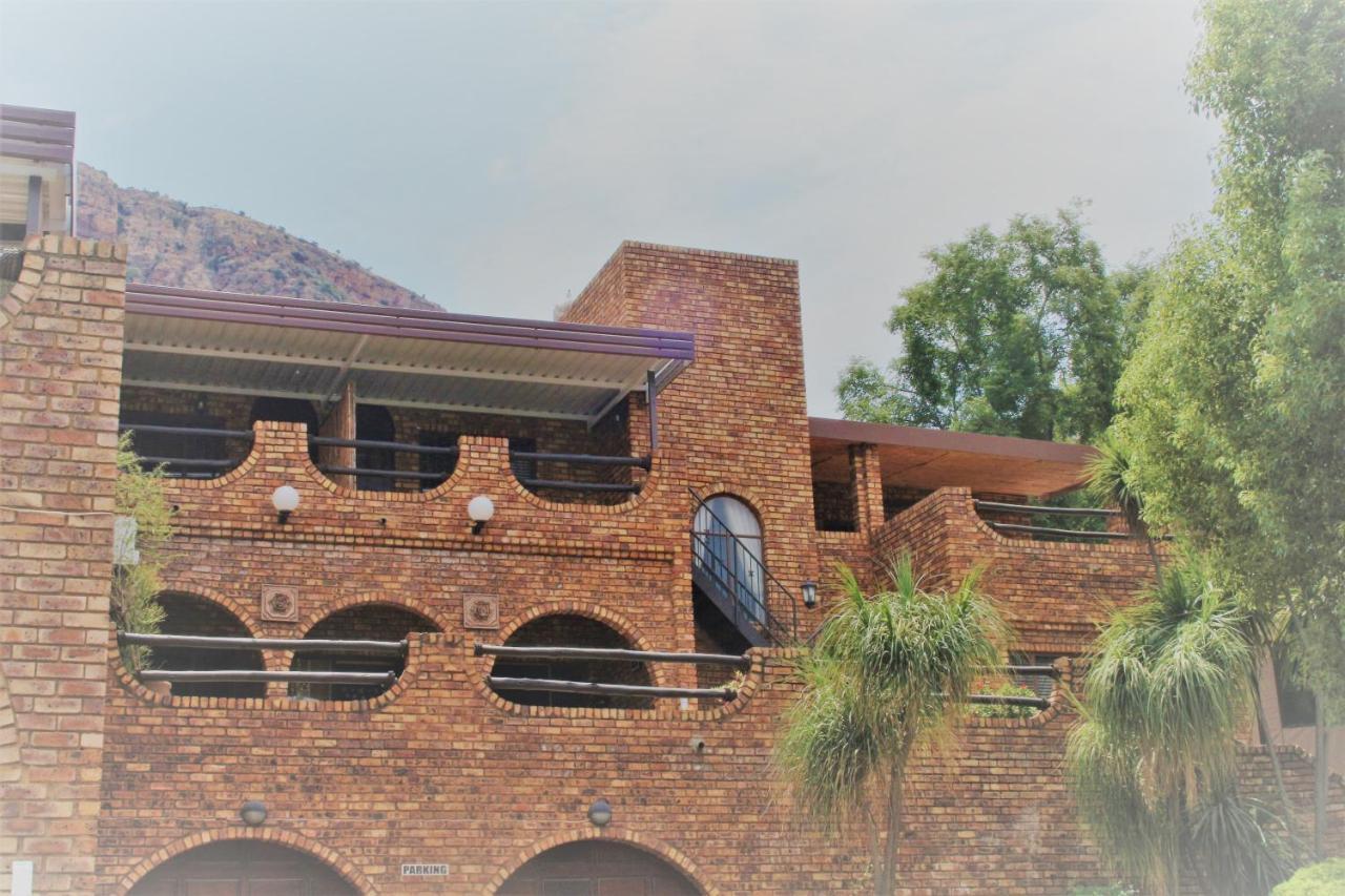 Belle Vue Guesthouse Hartbeespoort Extérieur photo