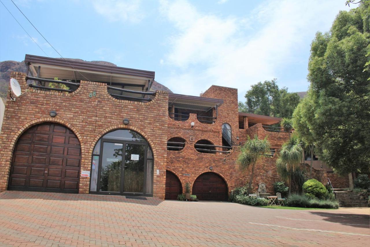 Belle Vue Guesthouse Hartbeespoort Extérieur photo
