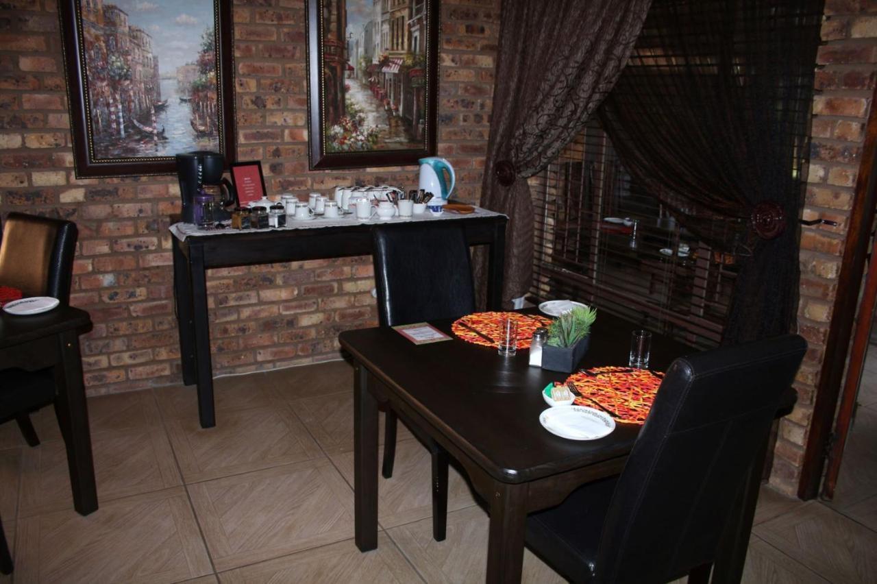 Belle Vue Guesthouse Hartbeespoort Extérieur photo