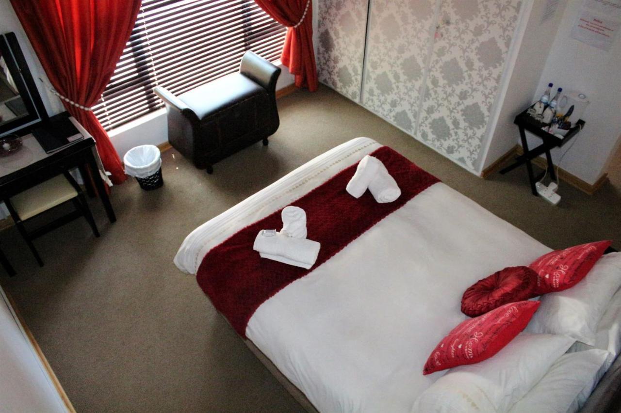 Belle Vue Guesthouse Hartbeespoort Extérieur photo